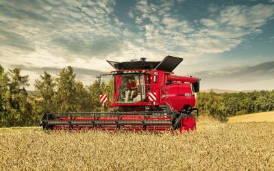 Case IH представляет обновленную линейку комбайнов Axial-Flow 150