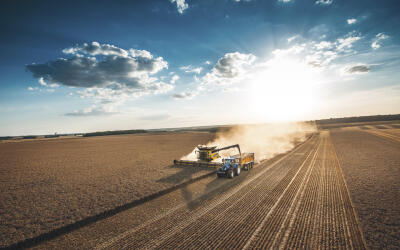 New Holland Agriculture завоевала три медали на конкурсах SIMA Innovation Awards и Edison Awards 2021 года