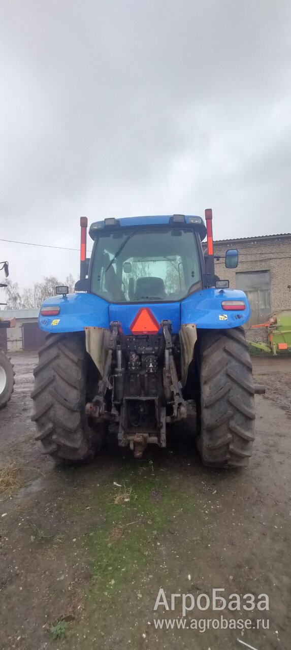 Трактор New holland t8040